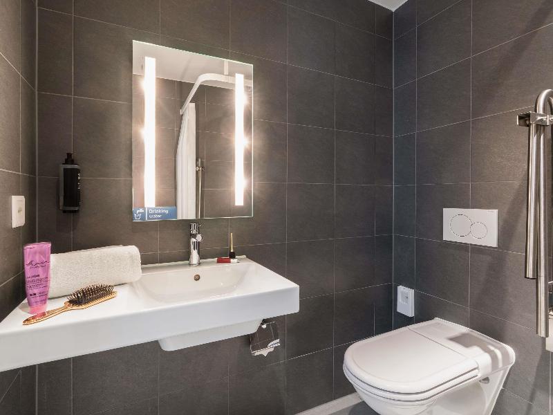 ibis budget Genève Palexpo Aéroport image