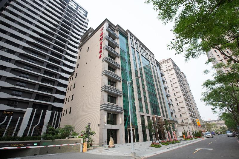 Happiness Inn Hotel, New Taipei City image