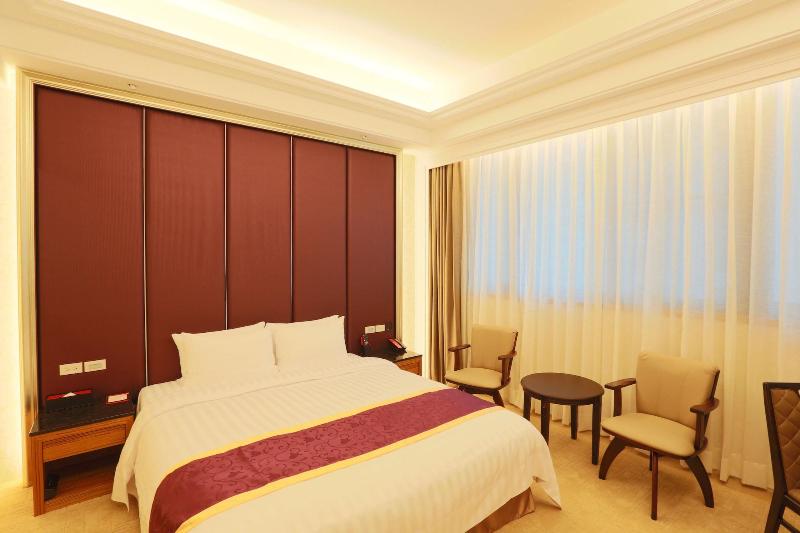 Happiness Inn Hotel, New Taipei City image
