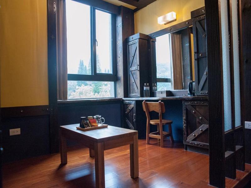 Sun Moon Lake Youngquan Hotels image