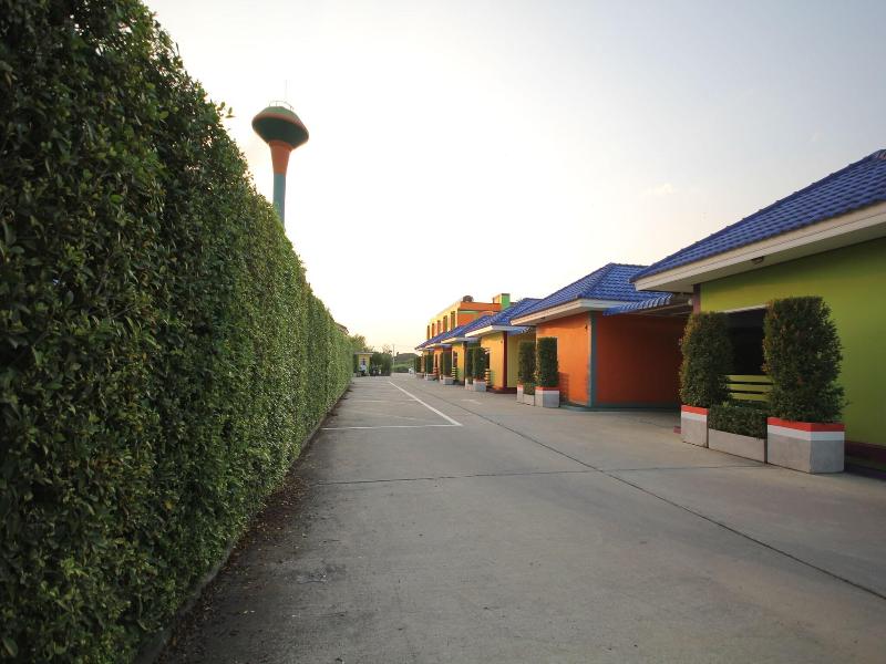 Windsor Park And Resort