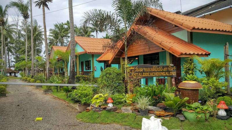 Lanta L.D. Beach Bungalows image
