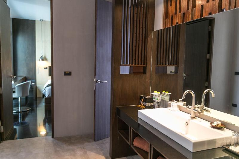 Pavilion Samui Pool Residence image