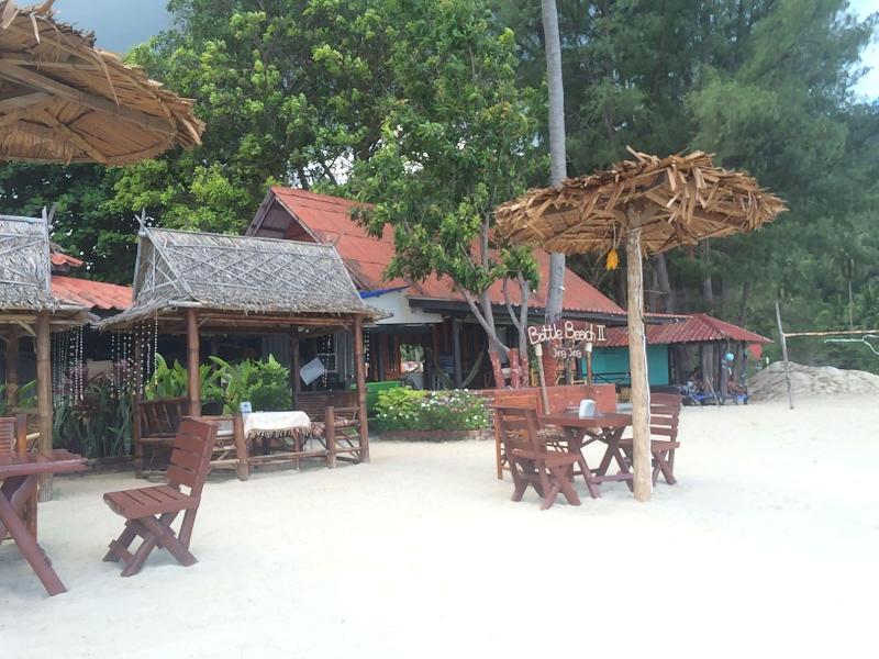 Bottle Beach 2 Bungalows — general view