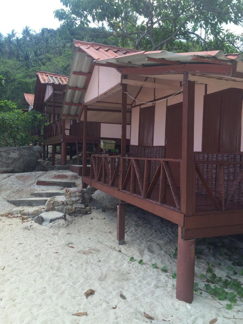 Bottle Beach 2 Bungalows image