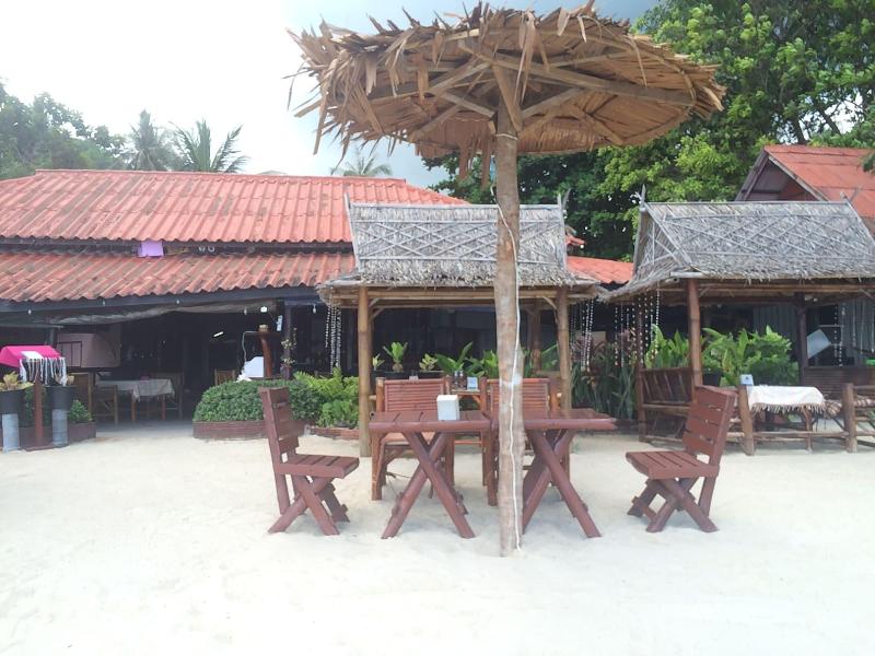 Bottle Beach 2 Bungalows image