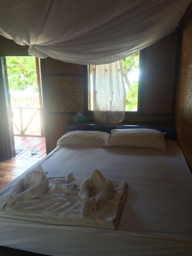 Bottle Beach 2 Bungalows image