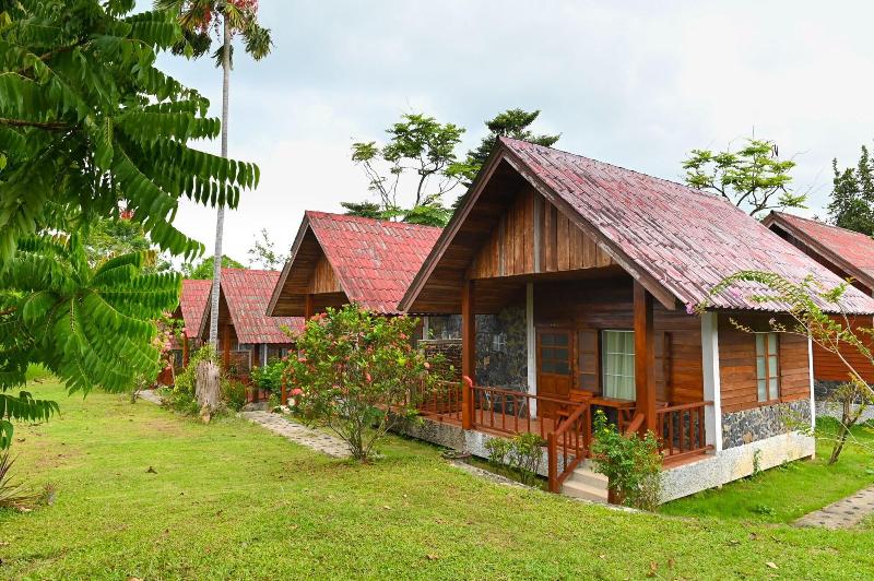 Krathom Khaolak Resort image