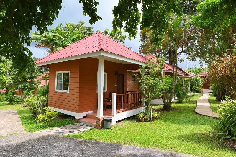 Krathom Khaolak Resort image