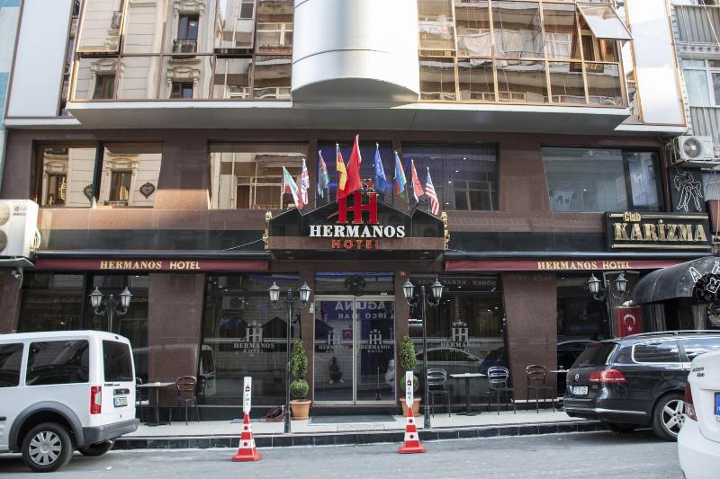 Hermanos Hotel image