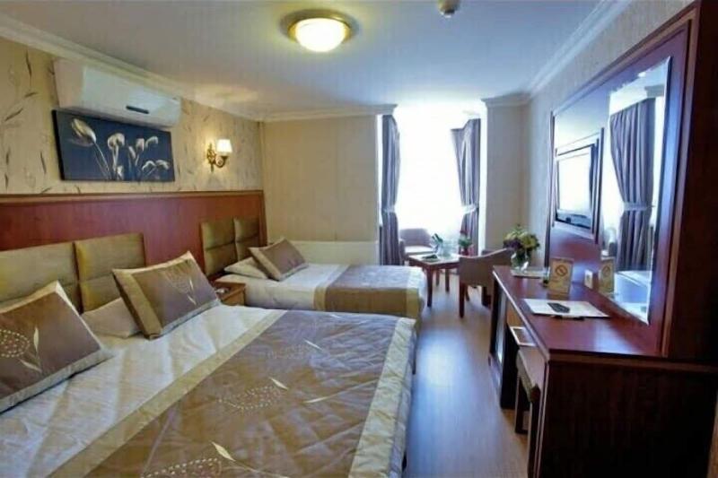 Hermanos Hotel image