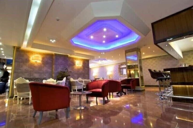 Hermanos Hotel image