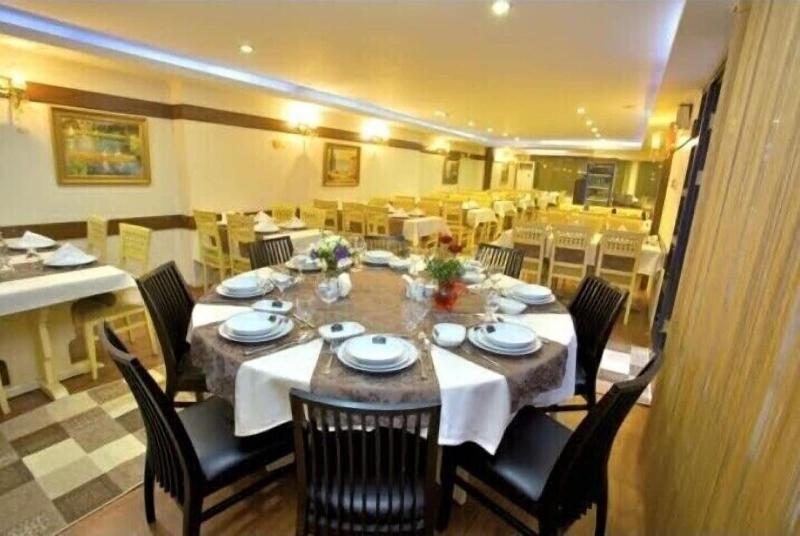 Hermanos Hotel image