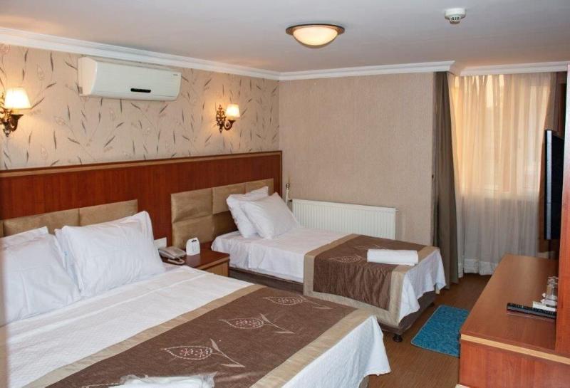 Hermanos Hotel image