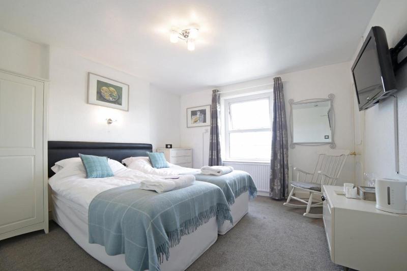Sunrise Guest House image