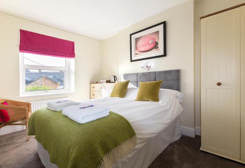 Sunrise Guest House image