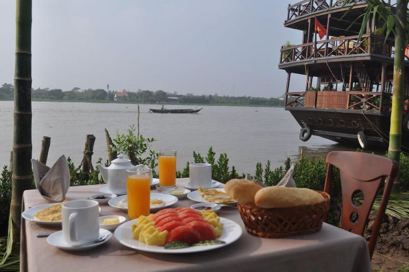 Mekong Lodge Hotel & Resort image