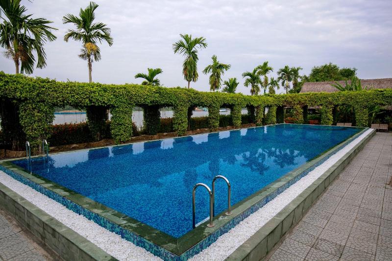 Mekong Lodge Hotel & Resort image