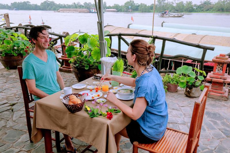 Mekong Lodge Hotel & Resort image