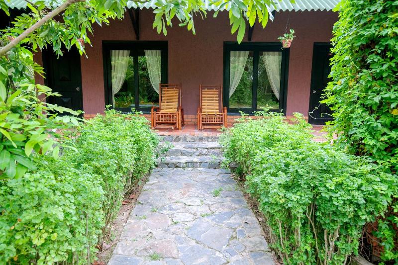 Mekong Lodge Hotel & Resort image