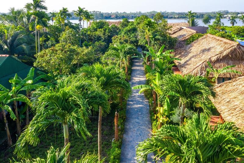 Mekong Lodge Hotel & Resort image
