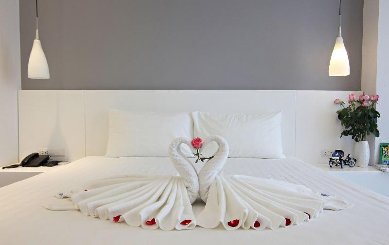 Ping Diamond Hotel image