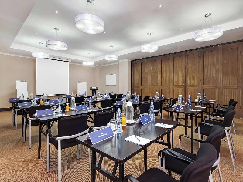 Protea Hotel By Marriott Lusaka image