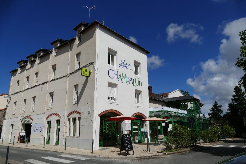 Logis Hôtel Le Champalud