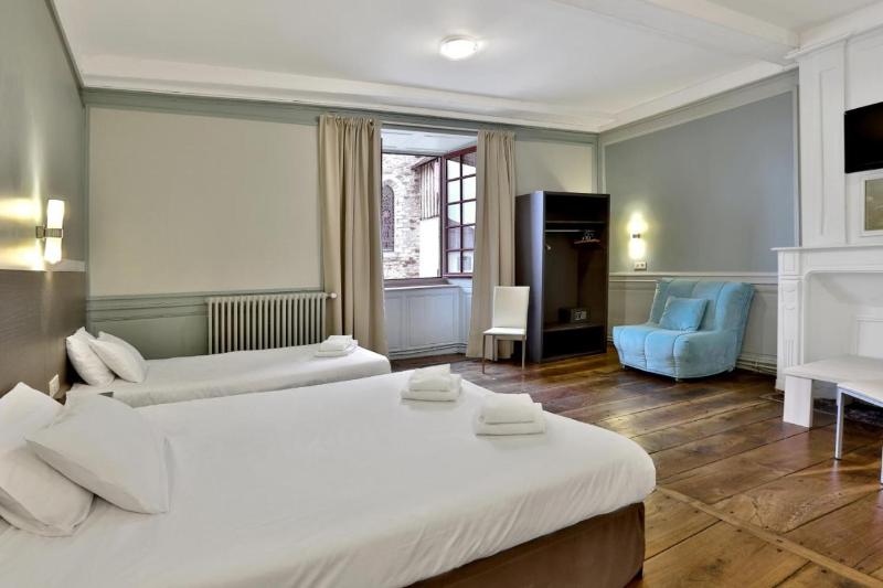 Logis Auberge Dupuytren image