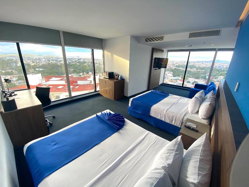 Wyndham Puebla Angelopolis image