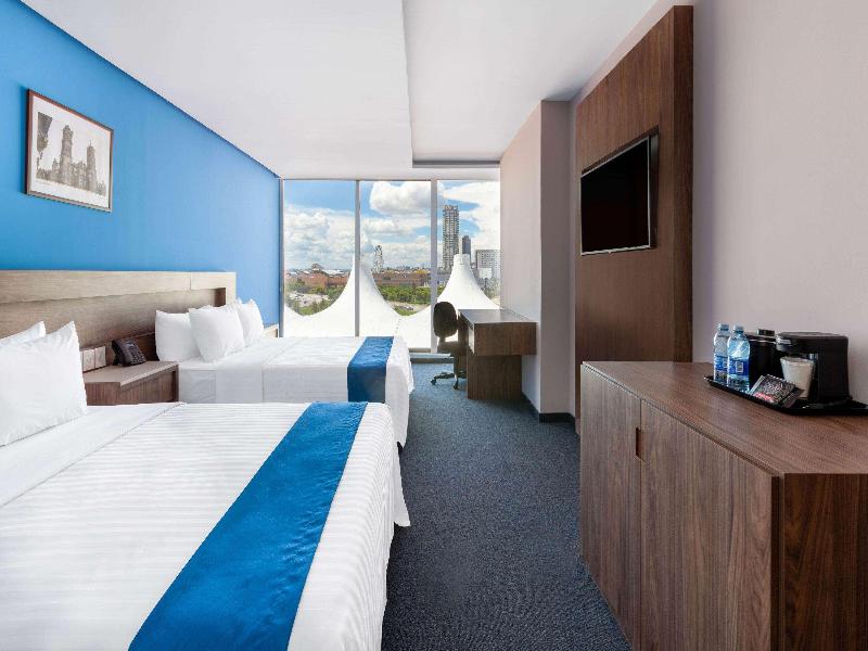 Wyndham Puebla Angelopolis image