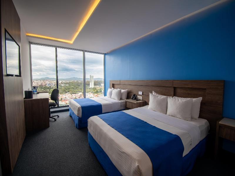 Wyndham Puebla Angelopolis image