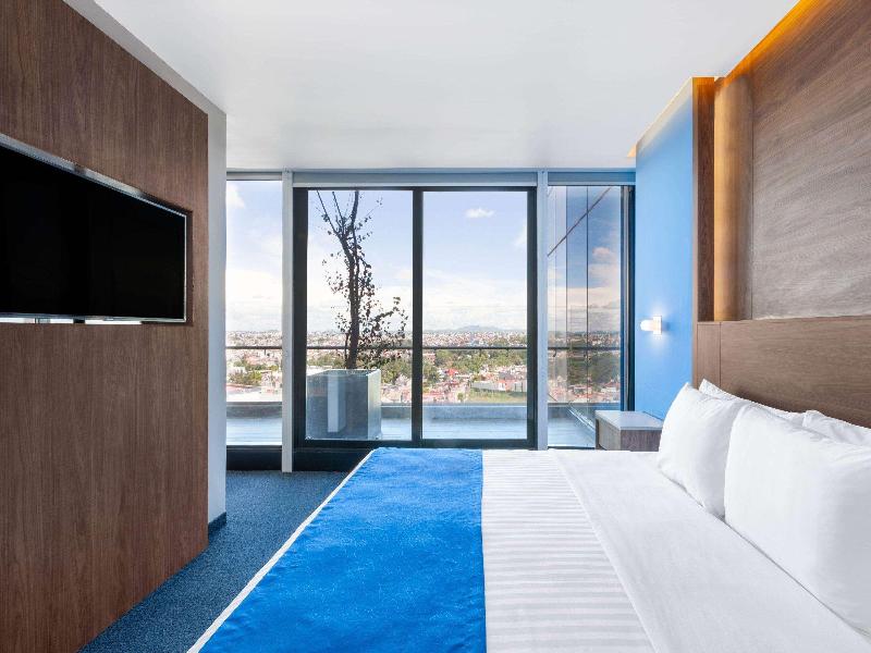 Wyndham Puebla Angelopolis image