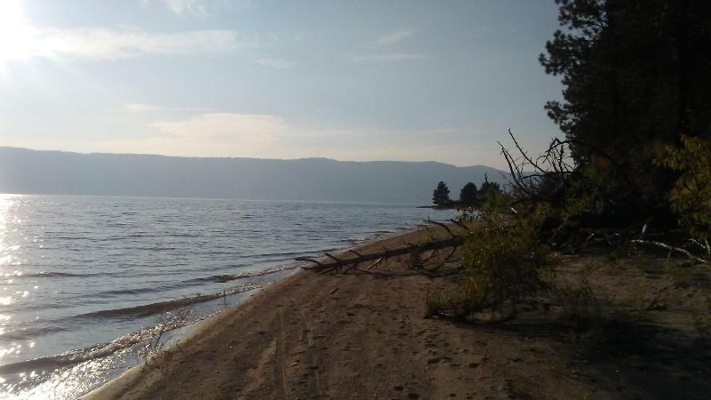 Cascade Lake Inn image