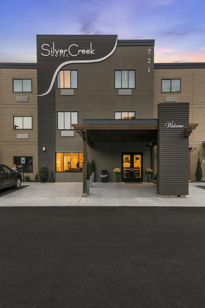 Silver Creek Hotel image