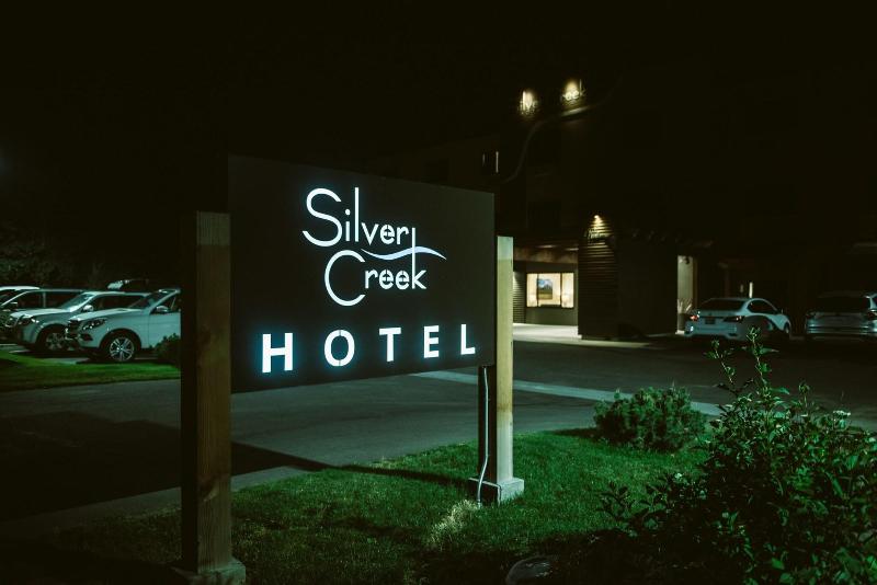 Silver Creek Hotel image