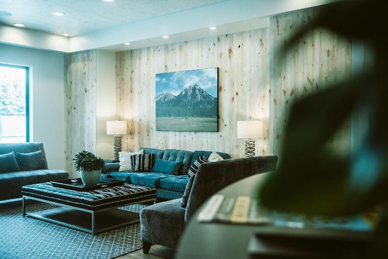 Silver Creek Hotel image