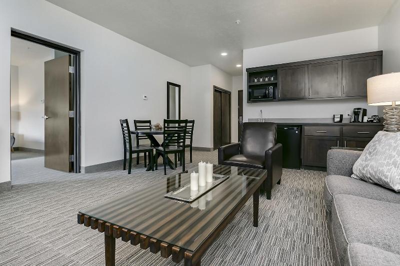 Silver Creek Hotel image