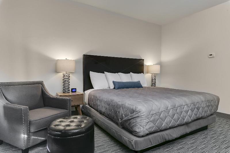 Silver Creek Hotel image