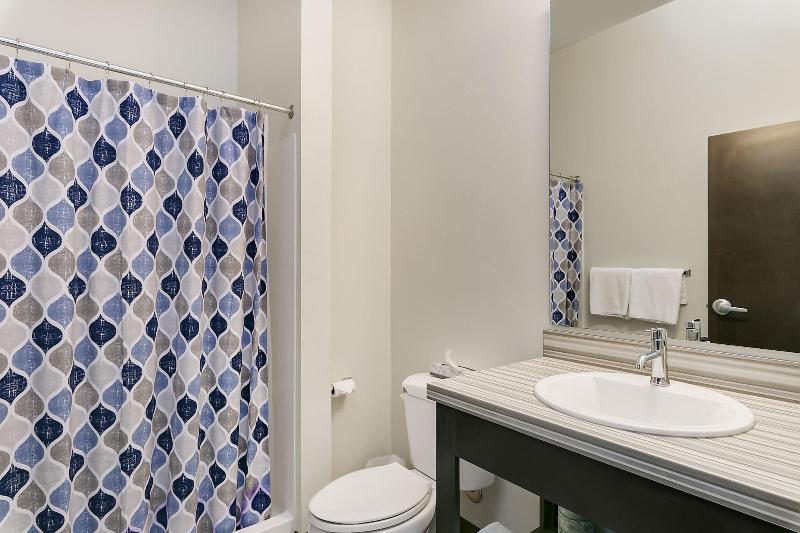 Silver Creek Hotel image