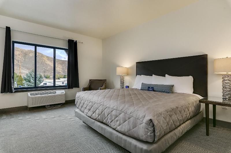 Silver Creek Hotel image