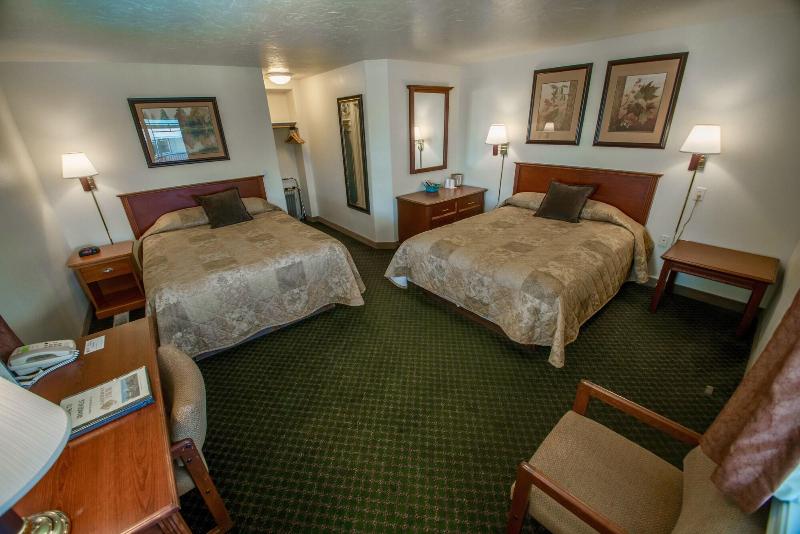Gateway Inn image