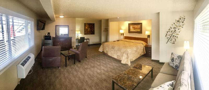 Gateway Inn image