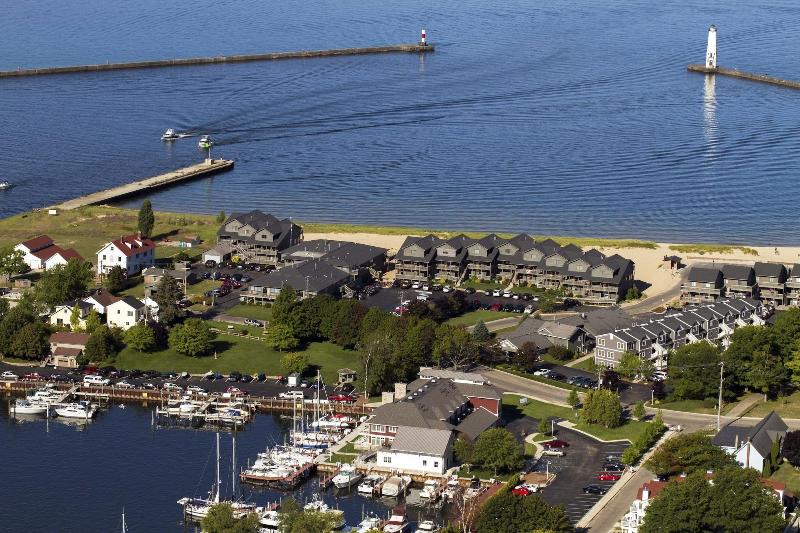 Harbor Lights Resort — general view