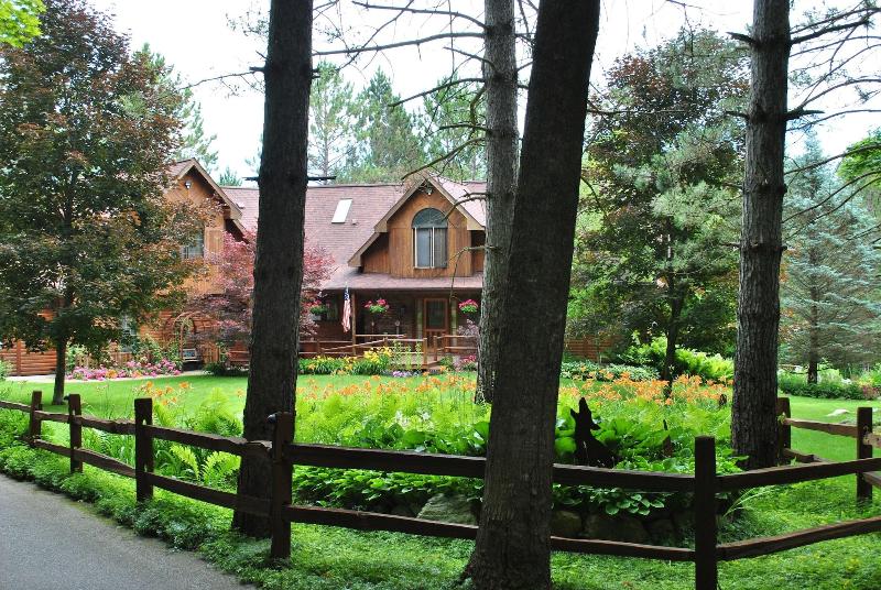 Horton Creek Inn Bed And Breakfast image