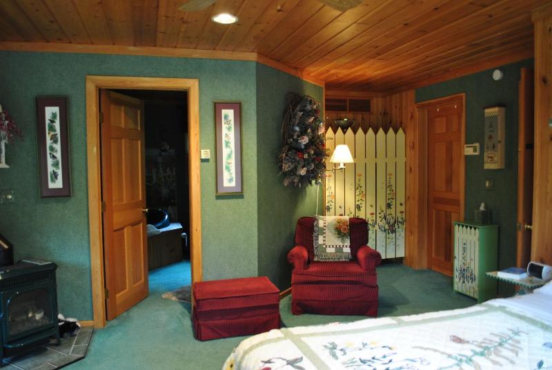 Horton Creek Inn Bed And Breakfast image