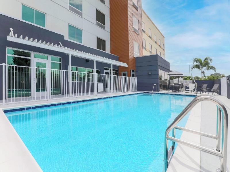 Fairfield Inn & Suites Cape Coral/North Fort Myers image