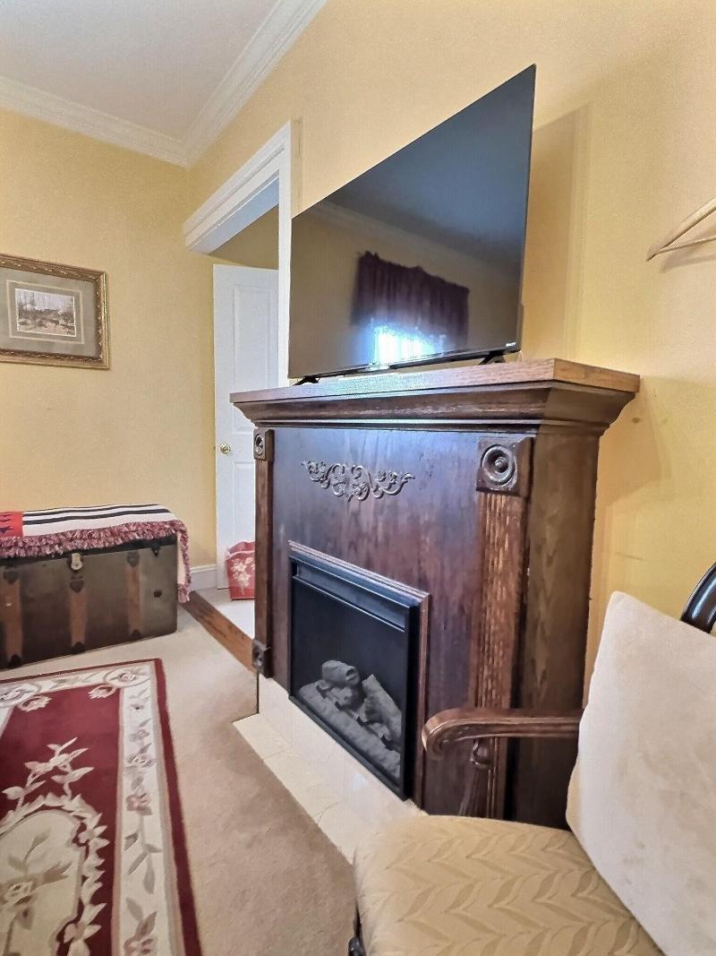 Lasalle Guest House image
