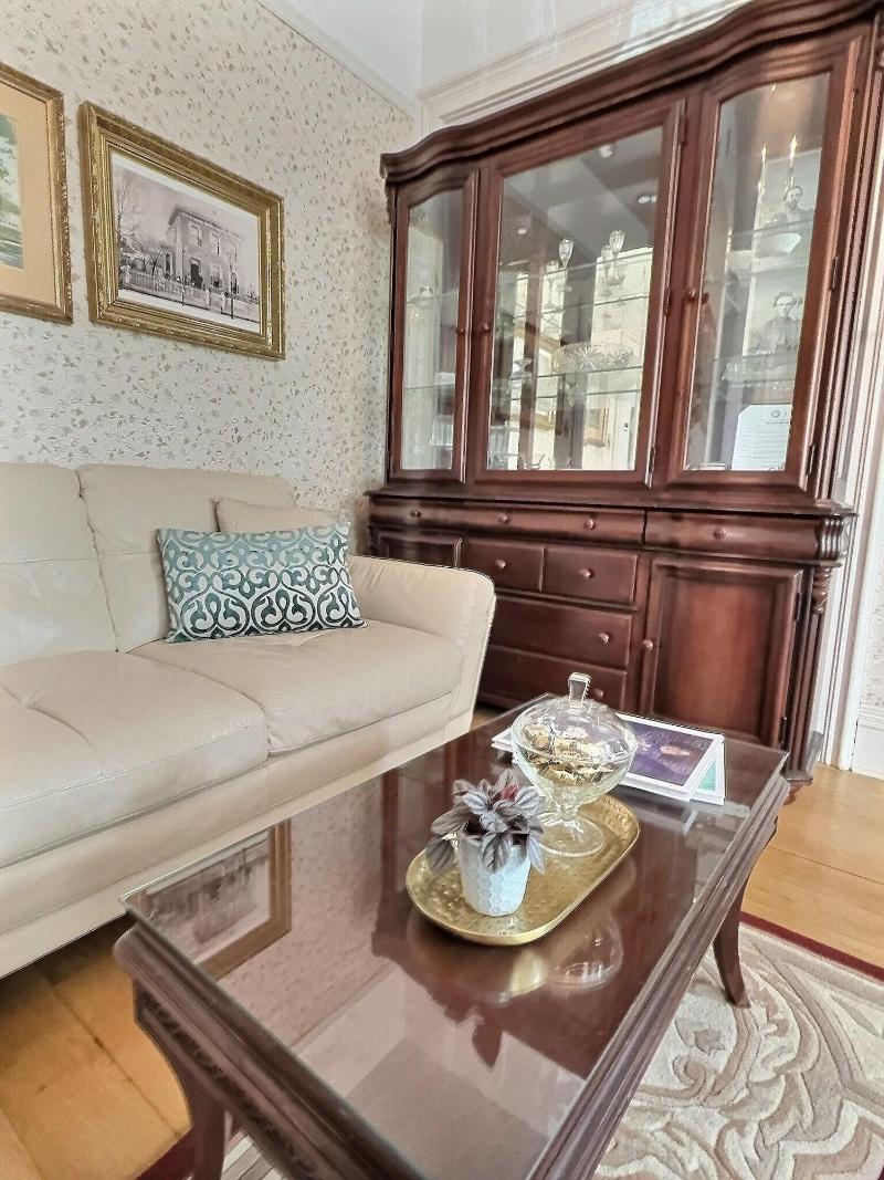 Lasalle Guest House image