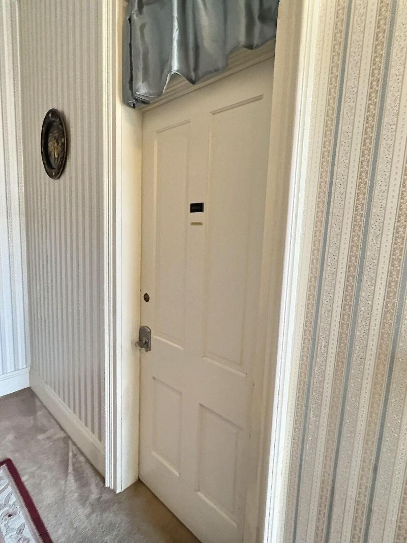 Lasalle Guest House image